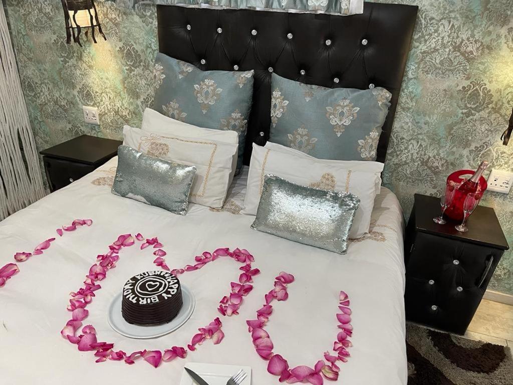 Africa Paradise - Or Tambo Airport Boutique Hotel Benoni Ngoại thất bức ảnh